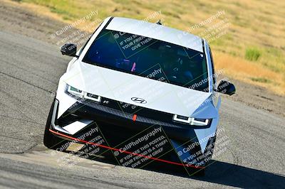 media/May-24-2025-Turn8 Trackdays (Sat) [[034586b55d]]/2 Advanced 1/Session 1 (On Ramp)/